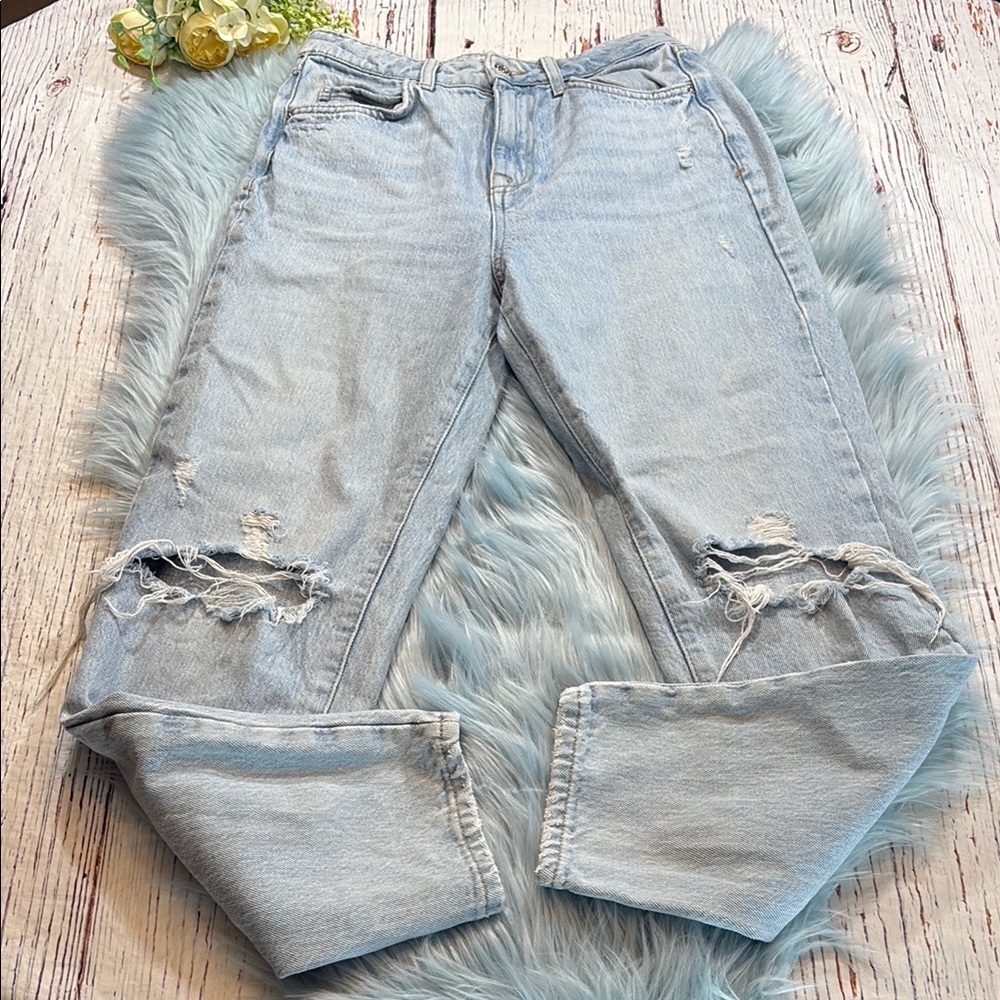 Zara Ripped Mom Jeans Light Wash sz 2